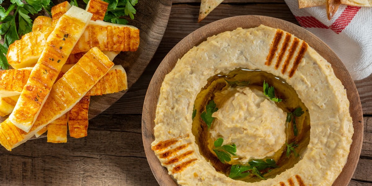 طرز تهیه حمص با پنیر کبابی