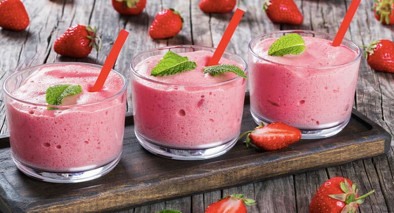 طرز تهیه سه غذای سرشار از پروتئین با  ماست ایسلندی