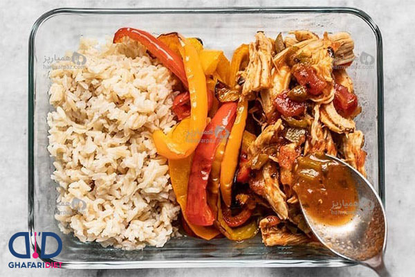 خوراک مرغ و برنج رژیمی