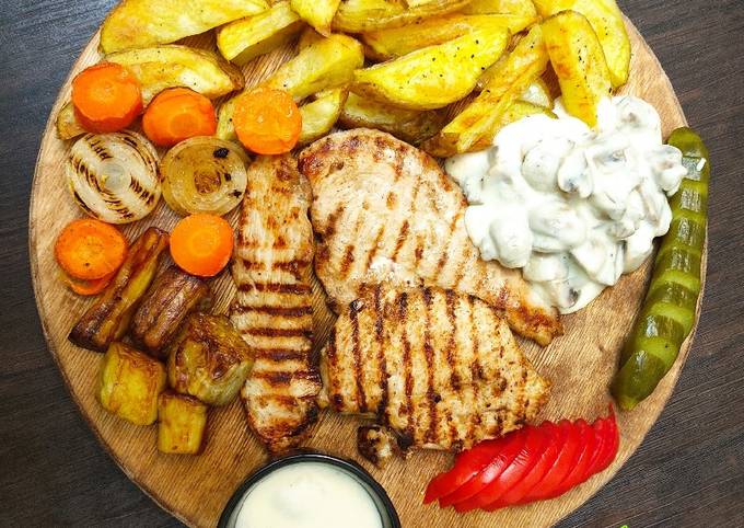 استیک مرغ با سس قارچ