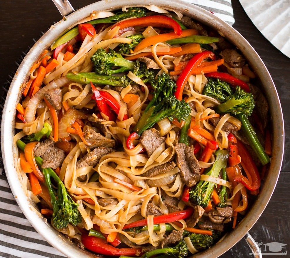 خوراک سبزیجات با نودل