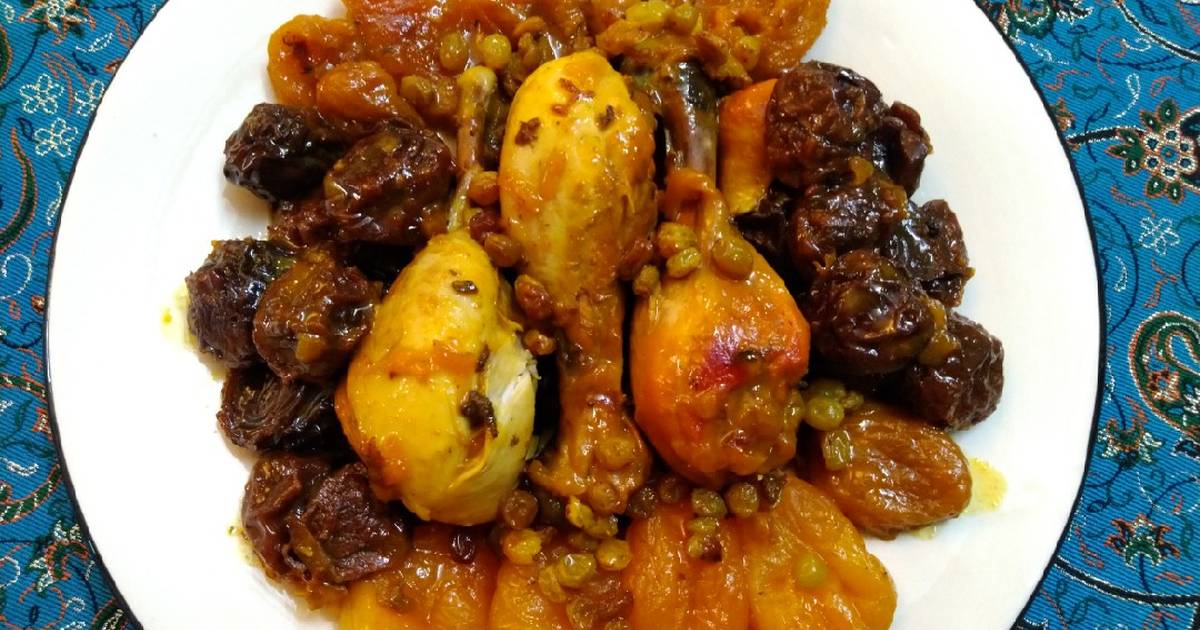 خورش قیصی با مرغ تند