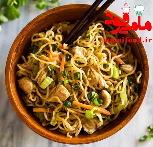 خوراک چینی با نودل