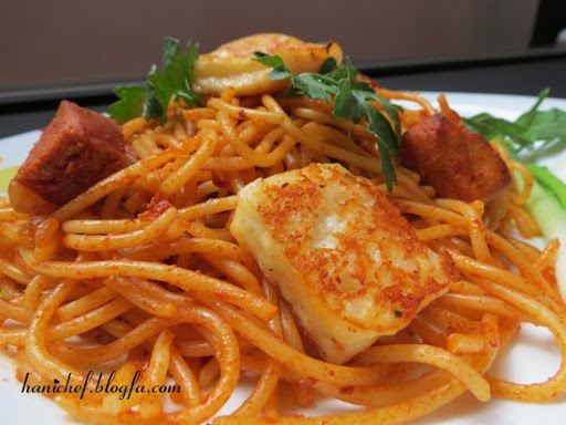 ماکارونی با مرغ و پنیر کبابی