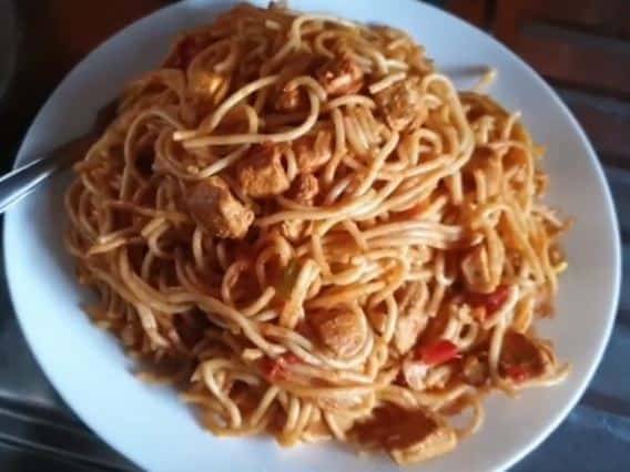 ماکارونی مرغ