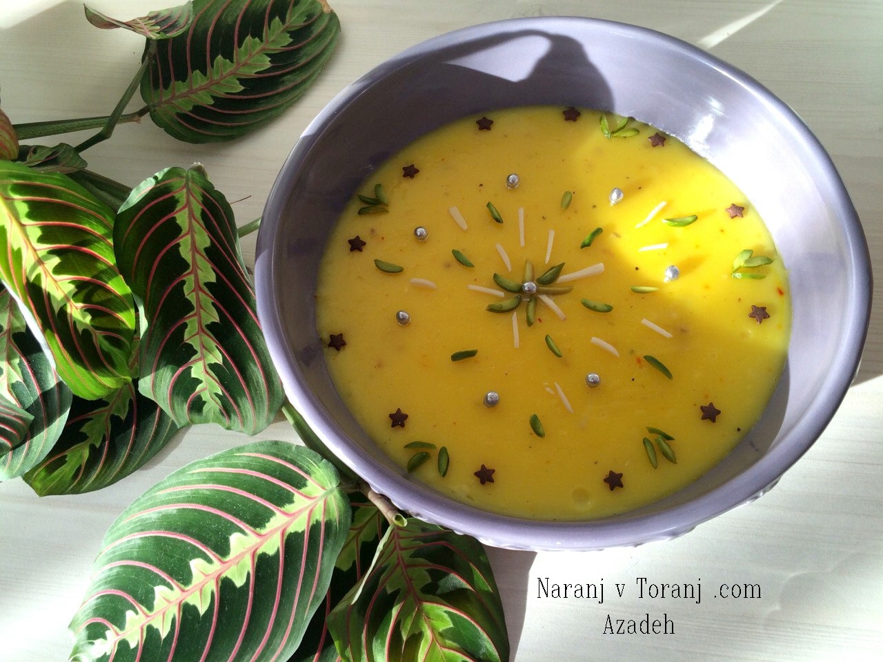 سوپ پسته با آب نارنج