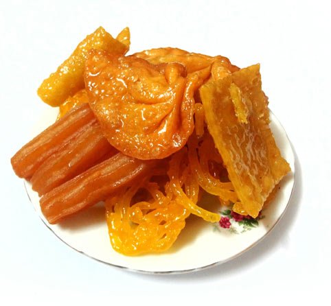 زولبیا، بامیه، گوش فیل و شربت