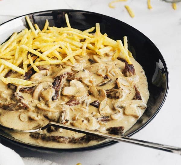 بیف استراگانوف